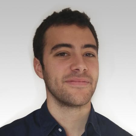 Juan C Roldan headshot