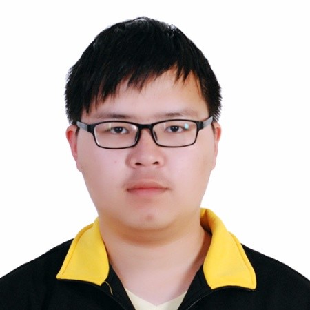 Jun Liu headshot