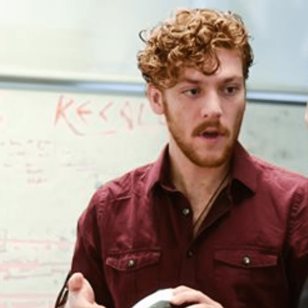 Lucas Ferrer headshot