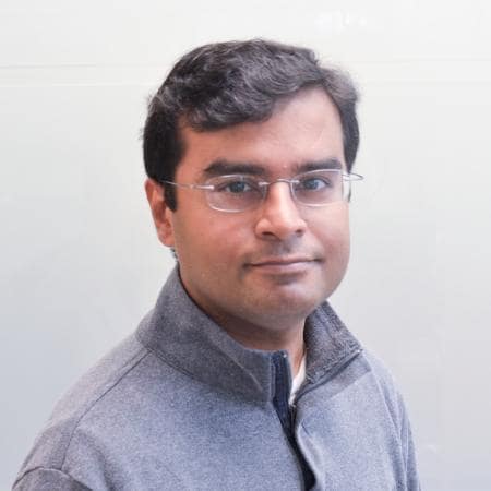 Rahul Bakshi headshot