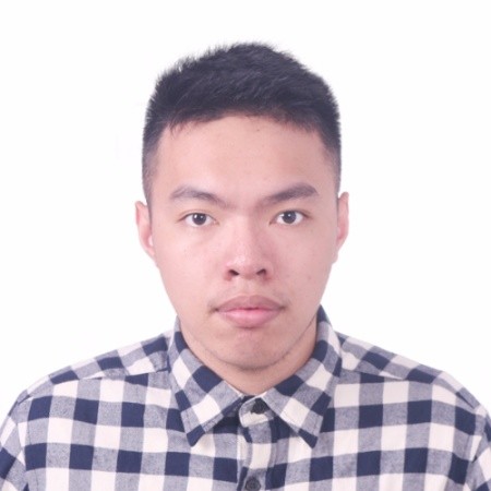 Xin Huang headshot
